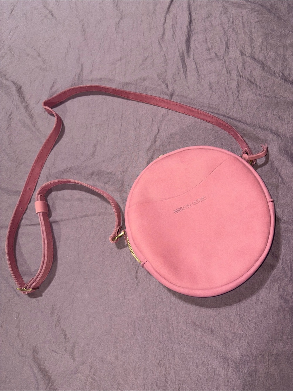 Portland Leather Dusty Pink Round Crossbody Bag